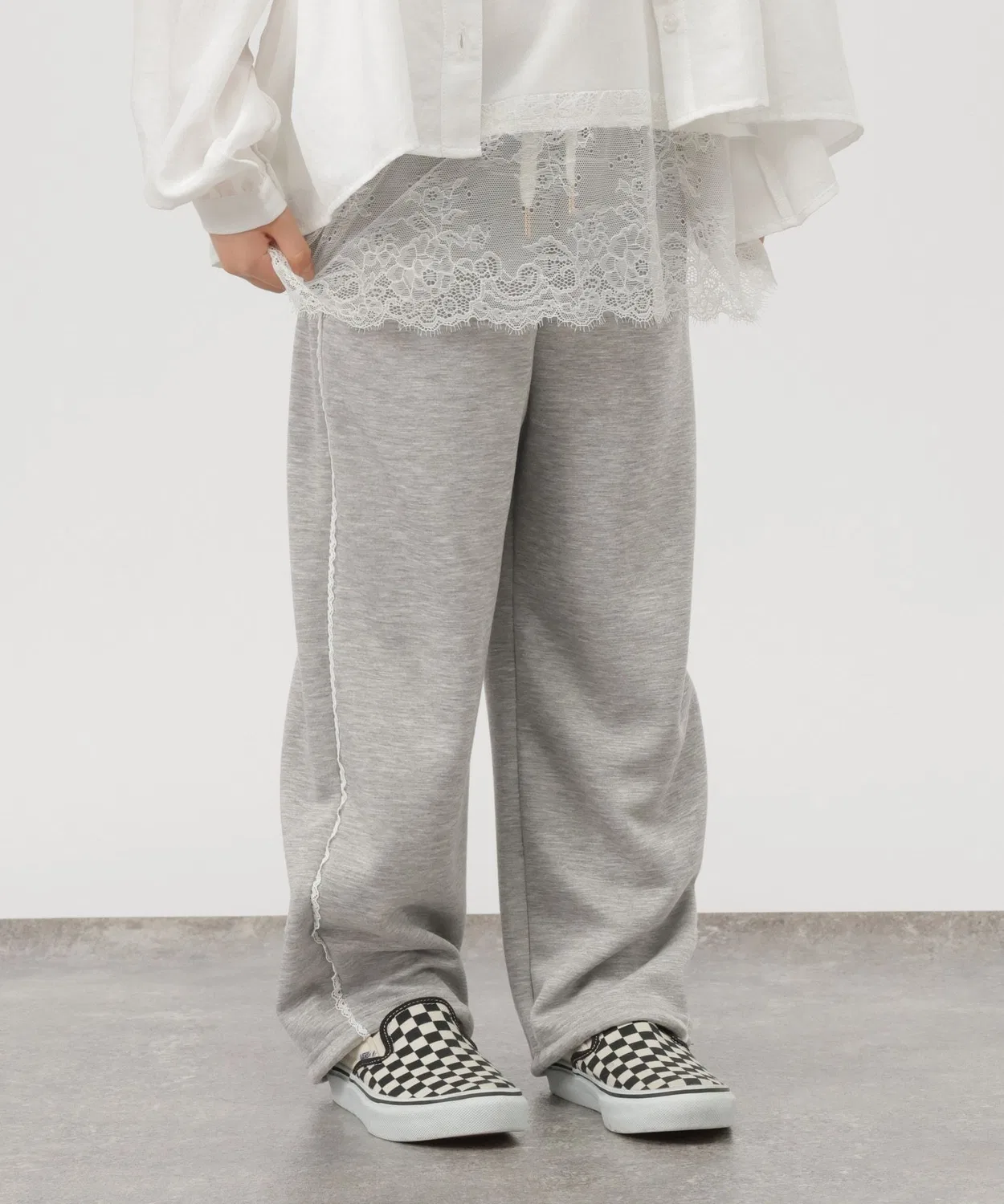 Детские спортивные брюки с кружевом, модель 1051630 GLOBAL WORK, Melange Gray