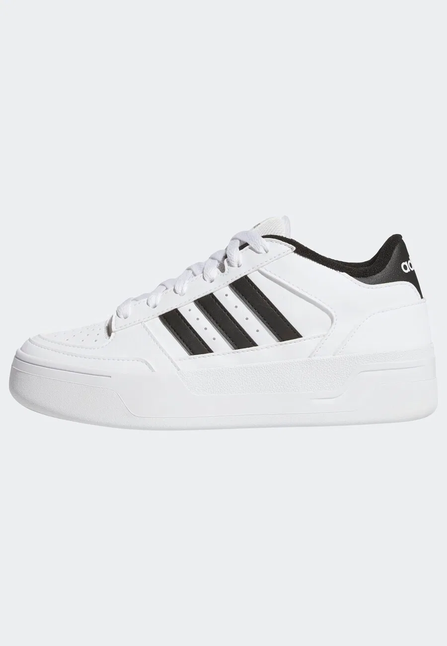 Спортивные кроссовки ADIDAS SPORTSWEAR белого цвета