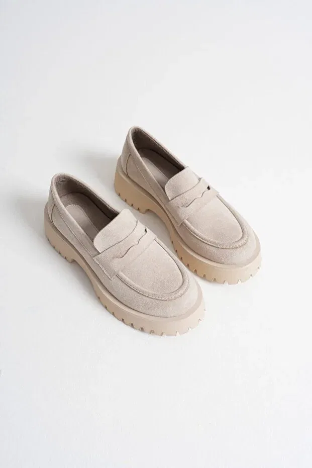 Женские повседневные замшевые лоферы с полосками Basics Generic Brands, Beige Suede — фото 2