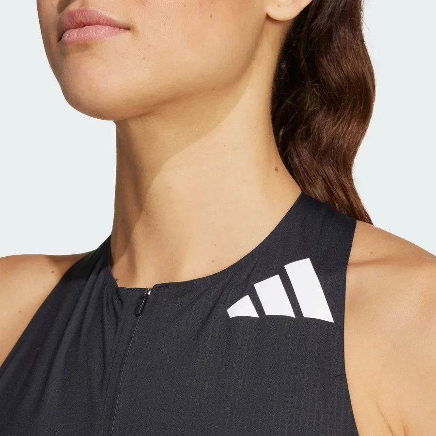 Топ для бега с полузамком-молнией Adizero Road to Records Crop Top adidas, Черный — фото 4