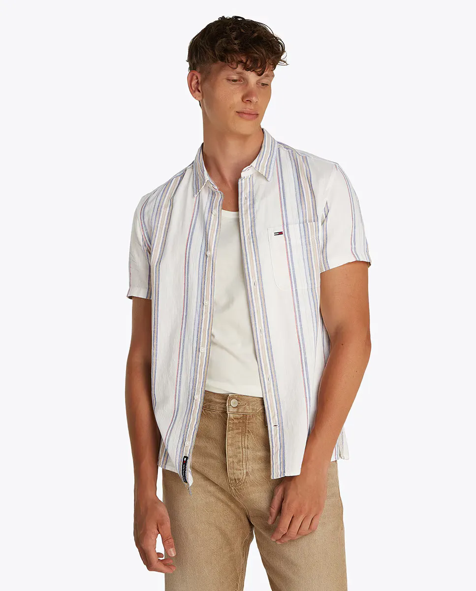 

Мужская рубашка с короткими рукавами, прямого кроя Tommy Jeans, белый