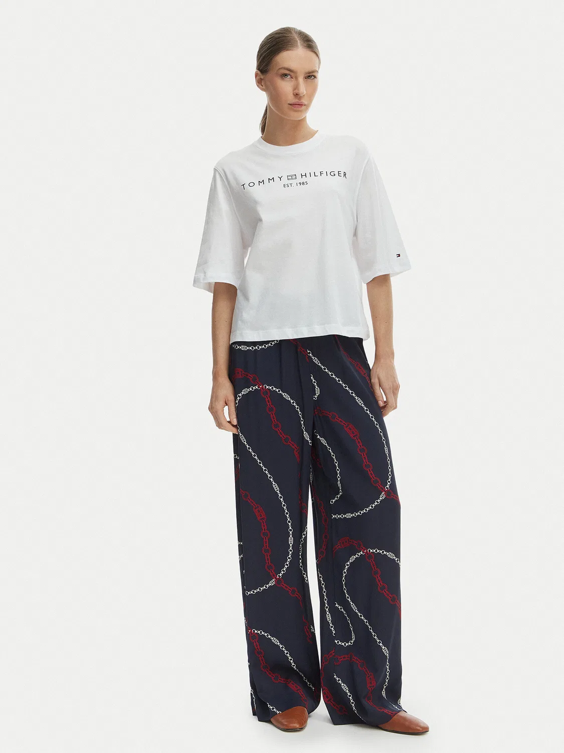 Женская футболка свободного кроя Tommy Hilfiger, белый — фото 2