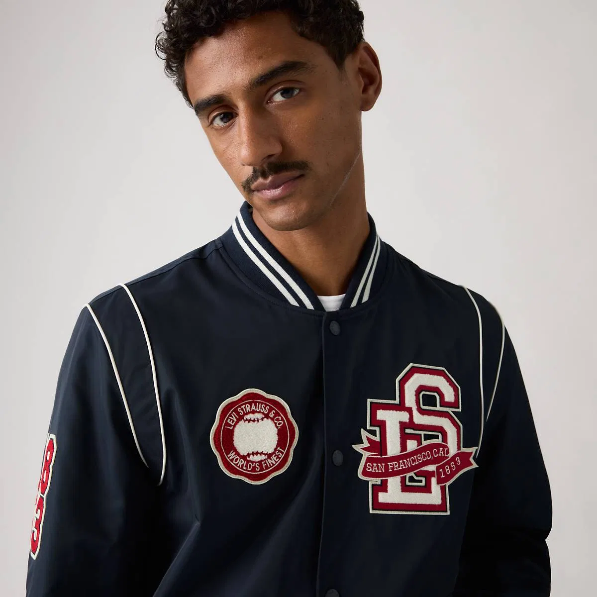 бомбер, нашивка университетской команды Levi's, Navy - Blue — фото 2