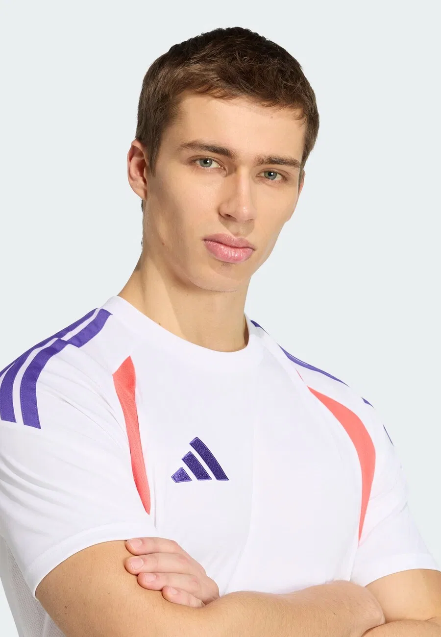 Футболка ADIDAS PERFORMANCE 'Tiro26 League' белого цвета — фото 4