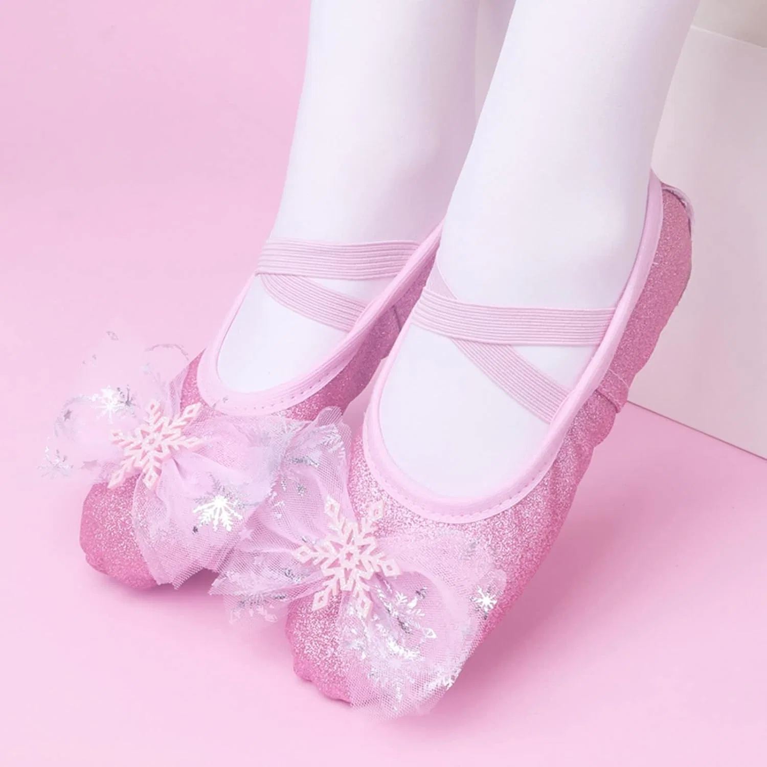 Детские балетки для девочек с атласным верхом и кожаной подошвой, Pink — фото 2