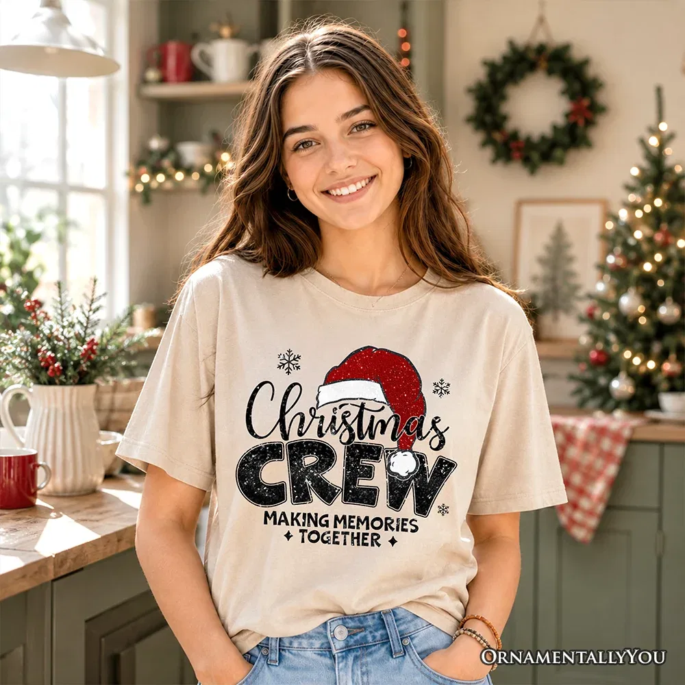 Детская футболка с принтом Festive Santa Hat Christmas Crew OrnamentallyYou, Sand