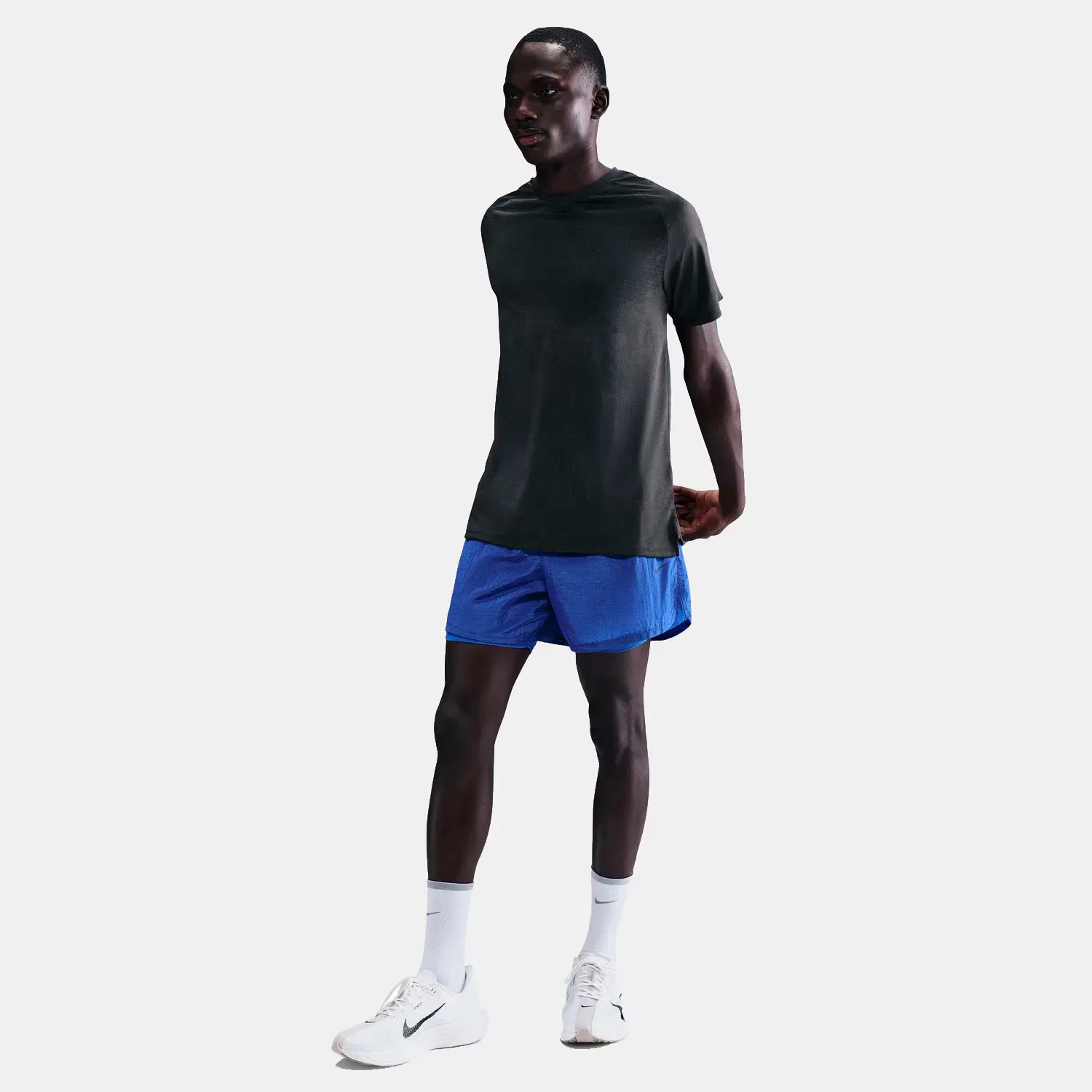 Мужская футболка с технологией Dri-FIT Stride Nike, Черный
