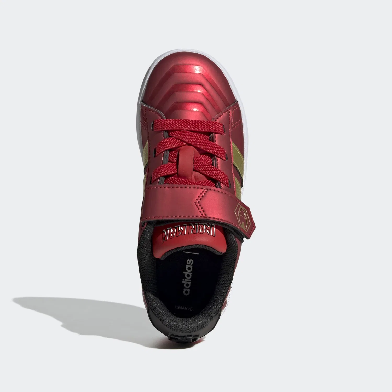 Детские кроссовки с супергеройским дизайном Adidas Sportswear, Better Scarlet/Matte Gold/Core Black — фото 4