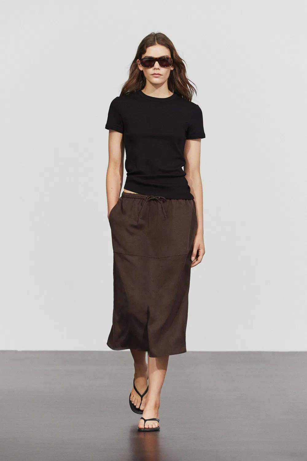 Юбка Massimo Dutti, миди, со шнуровкой, коричневый