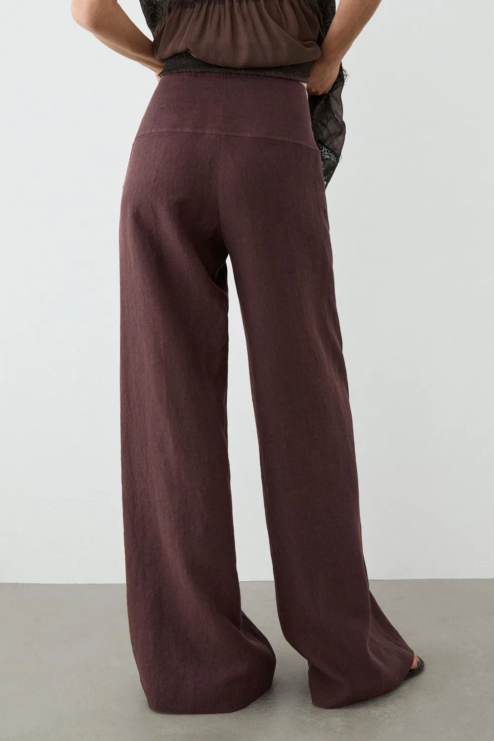 Расклешенные брюки средней посадки из 100% льна Massimo Dutti, Maroon — фото 4