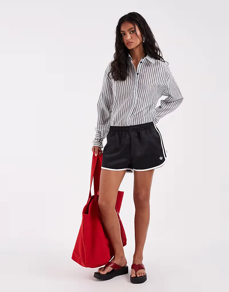 Шорты спринтерские three stripe Adidas Originals, черный