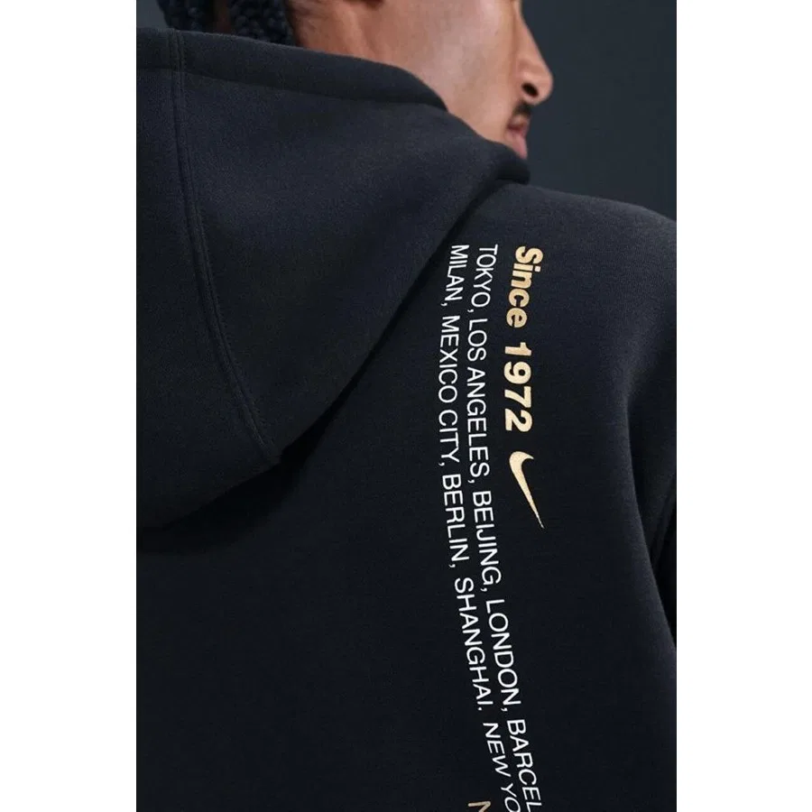 Мужской свитшот с капюшоном Nike Club Black, Черный — фото 3