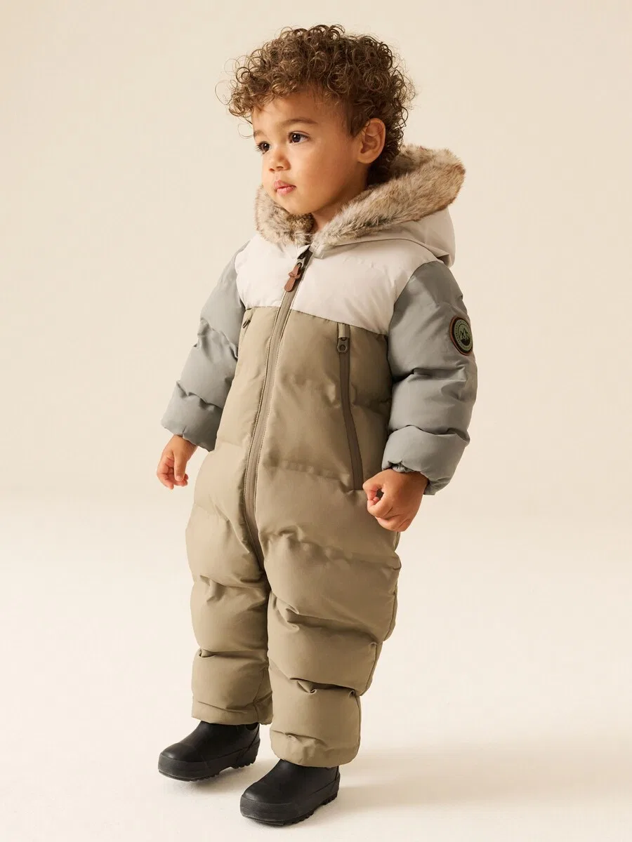 Спортивный костюм Next Regular fit цвета хаки — фото 2