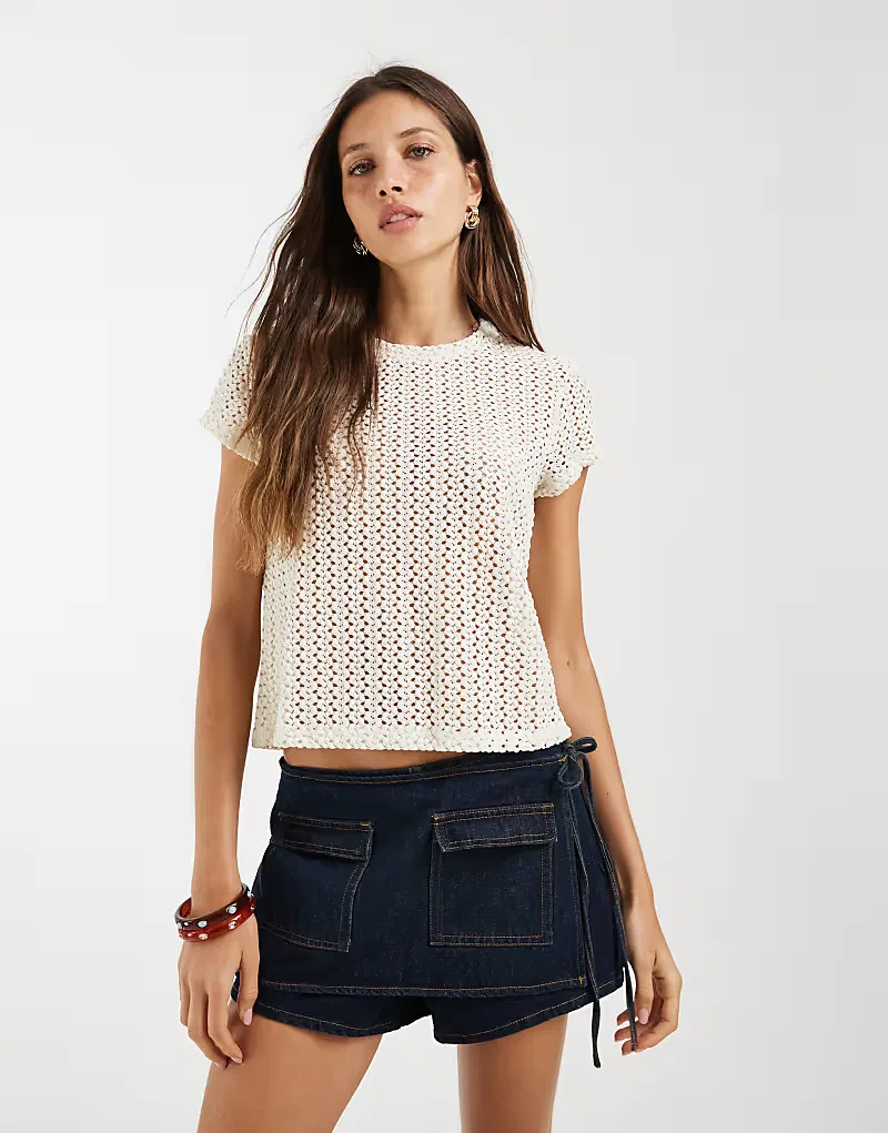 Футболка Levi's с цветочным кружевом, экрю