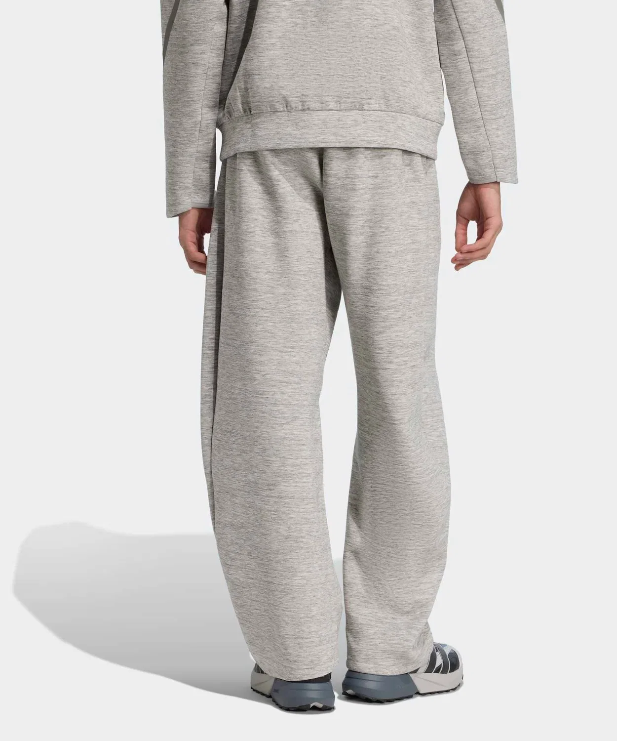 Мужские спортивные брюки свободного кроя с отражающими деталями Z.N.E. Premium Adidas, Grey — фото 3