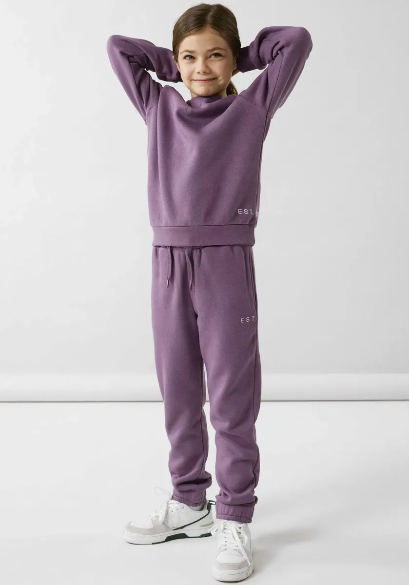 

Спортивные брюки Name It "NKFMALOU SWEAT PANT BRU NOOS", цвет Arctic Dusk