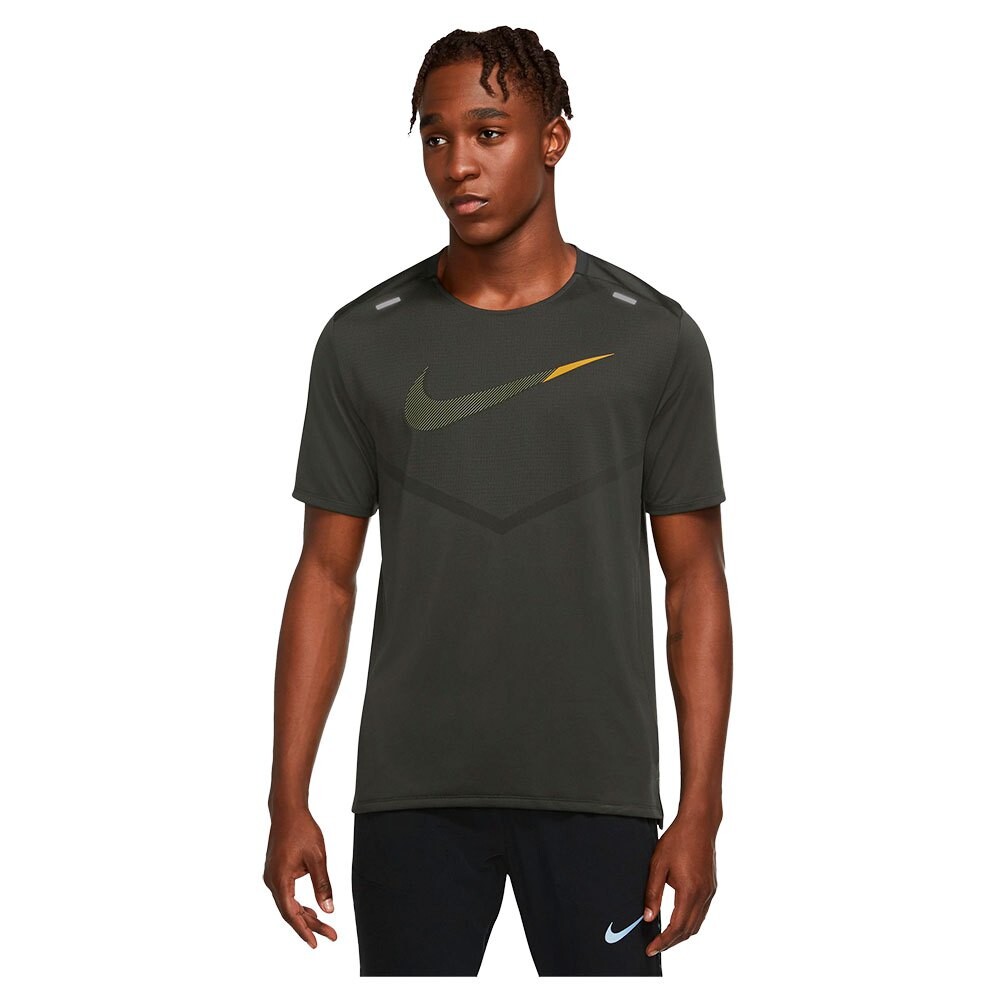 

Футболка Nike Dri Fit Rise 365, зеленый