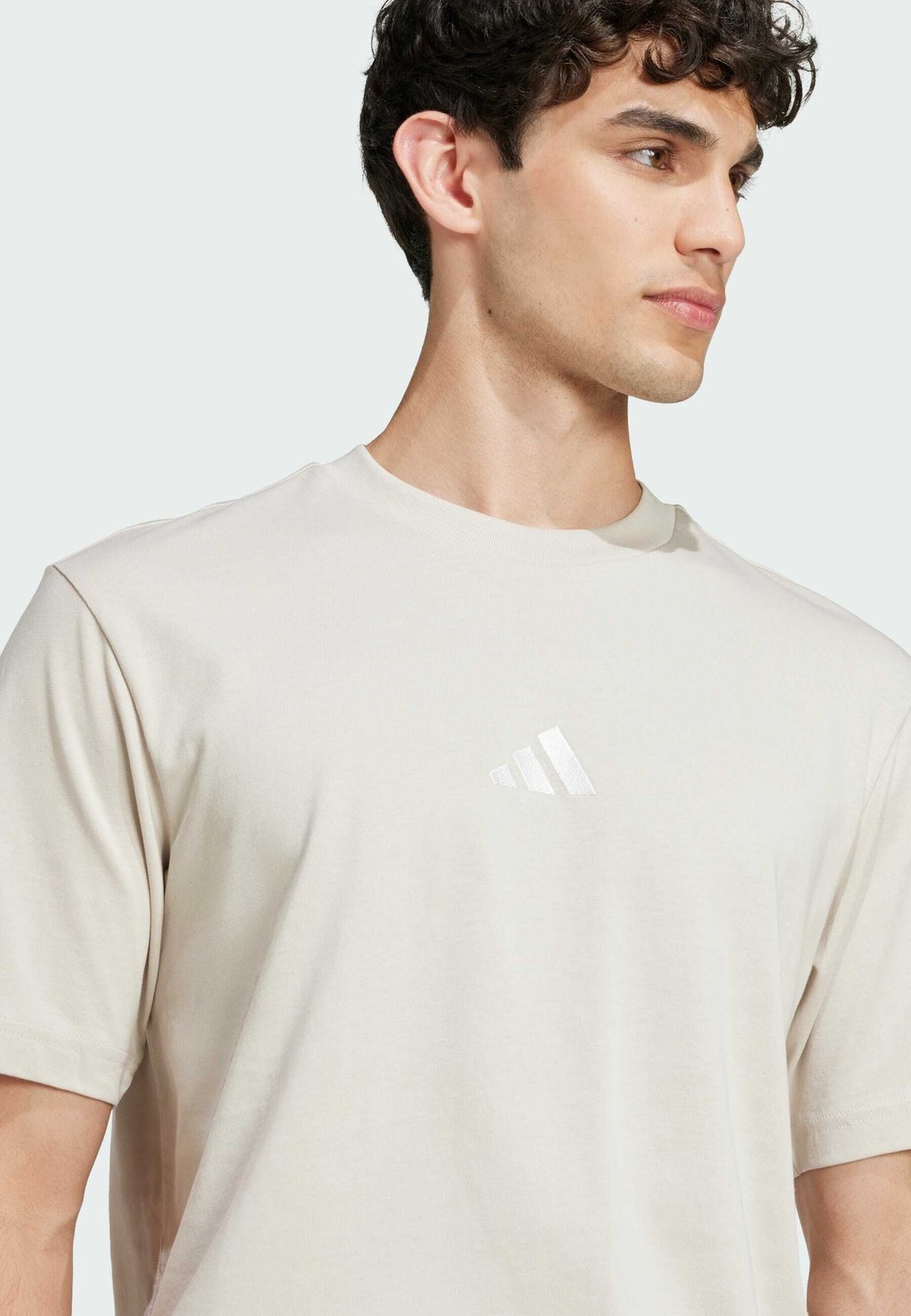 Базовая футболка adidas Sportswear, песочный — фото 3