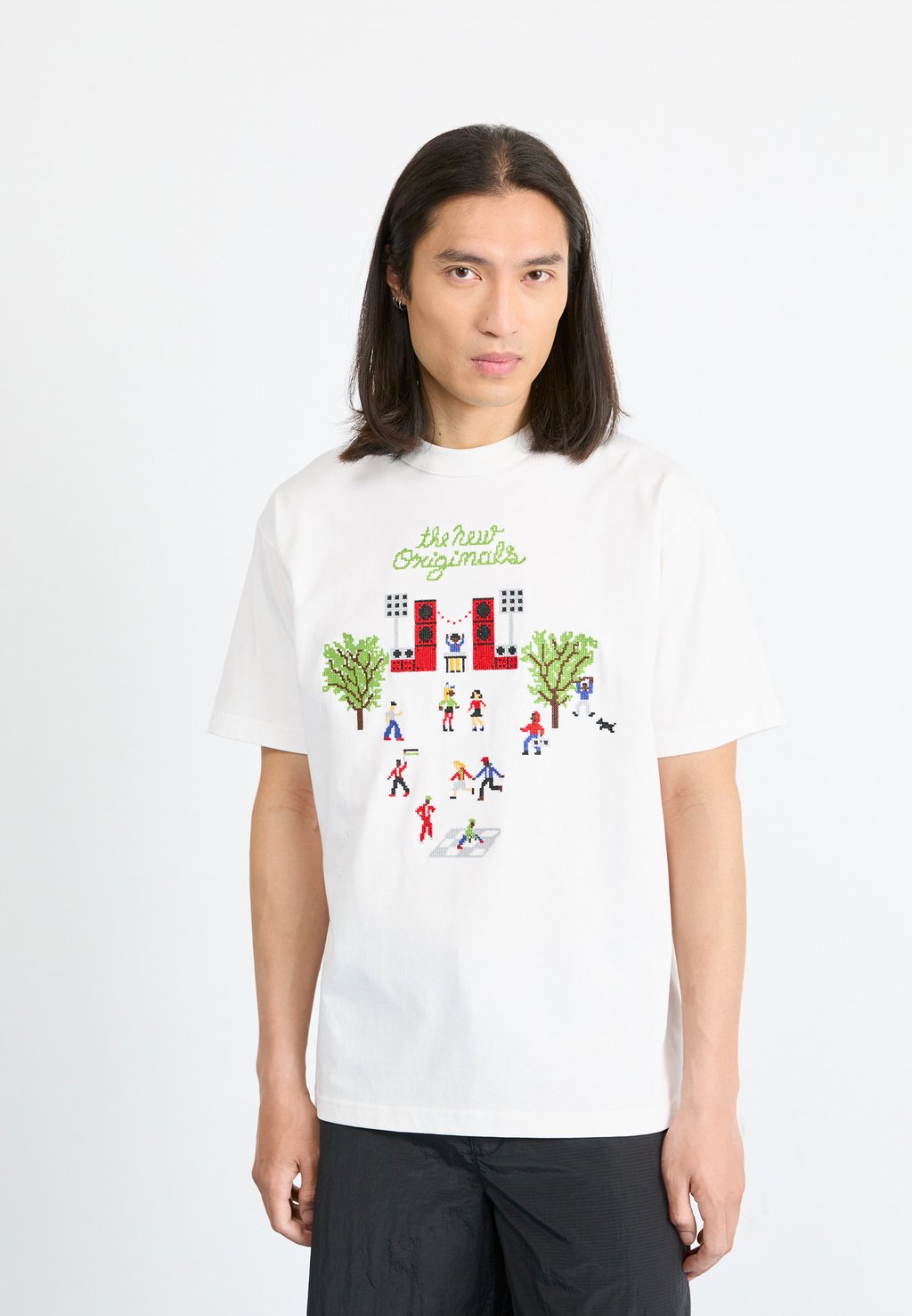 

Футболка с принтом BLOCK PARTY TEE The New Originals, белый