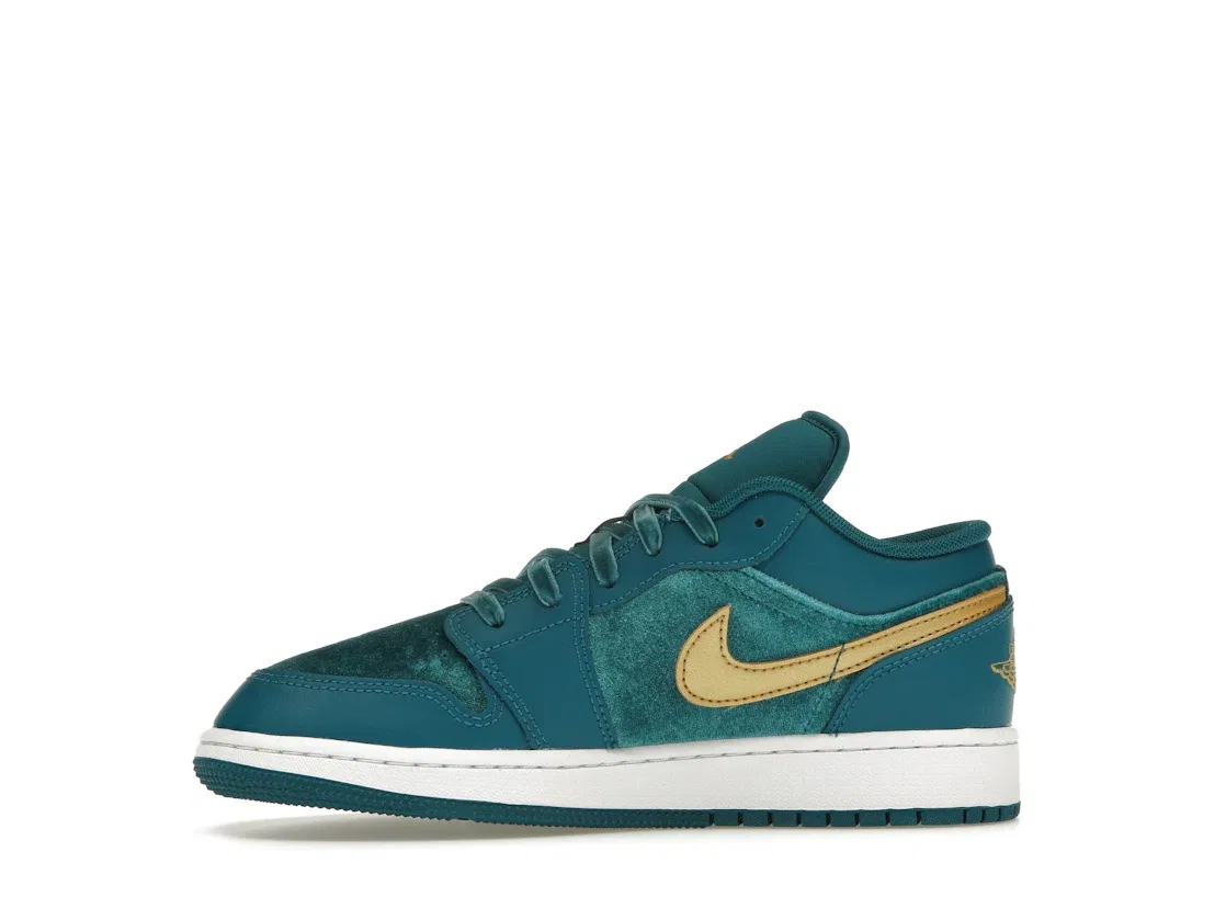 Детские кроссовки Lifestyle Geode Teal Metallic Gold Jordan 1 Low SE Jordan, Geode Teal Metallic Gold — фото 3