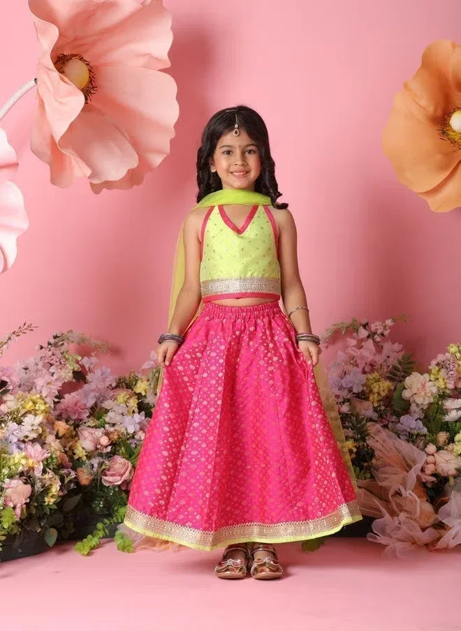 Комплект лехенга-чоли с блестками, модель Girls printed sequinned lehenga & blouse with dupatta, Saka Designs, зеленый — фото 3