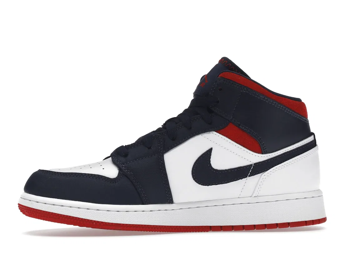 Детские кроссовки Lifestyle с принтом Jordan 1 Mid Jordan, White/Varsity Red-Midnight Navy — фото 3