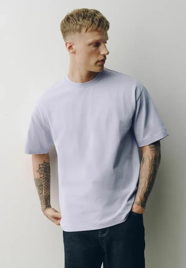 Футболки комплект 3 шт Heavyweight t-shirts 3 pack Next белый, зеленый, сиреневый, фиолетовый