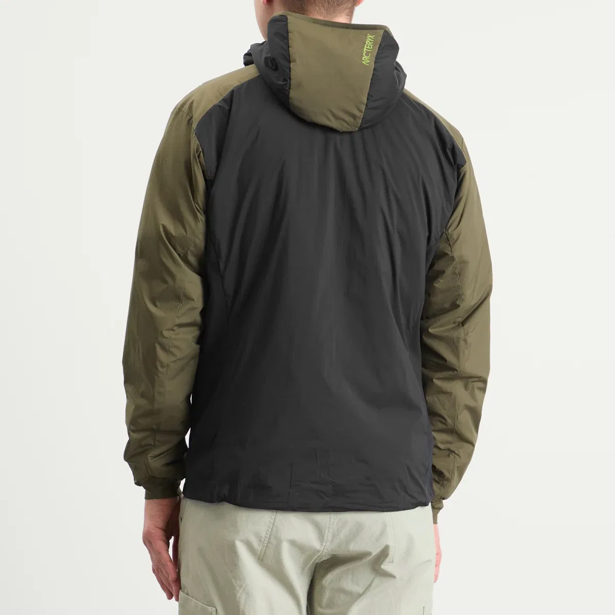 Мужская куртка Atom с капюшоном Arcteryx, Spotlight — фото 3
