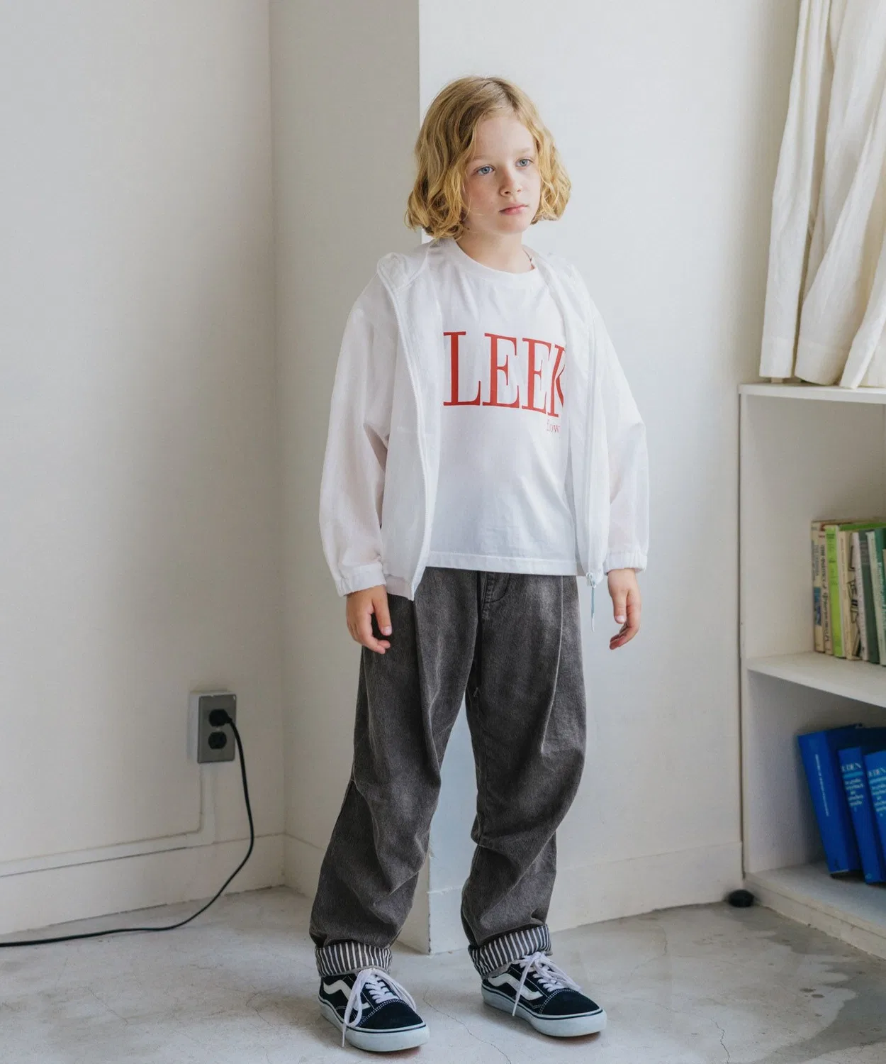 Детская куртка-дождевик с капюшоном, длинный рукав, модель Sheer GLOBAL WORK, Light Grey — фото 3
