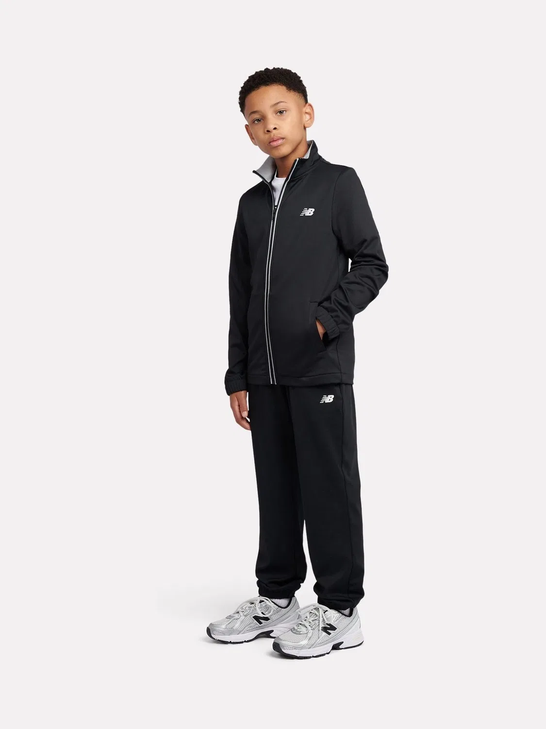 Костюм из флиса с воротником-воронкой и джоггерами New Balance, черный — фото 2