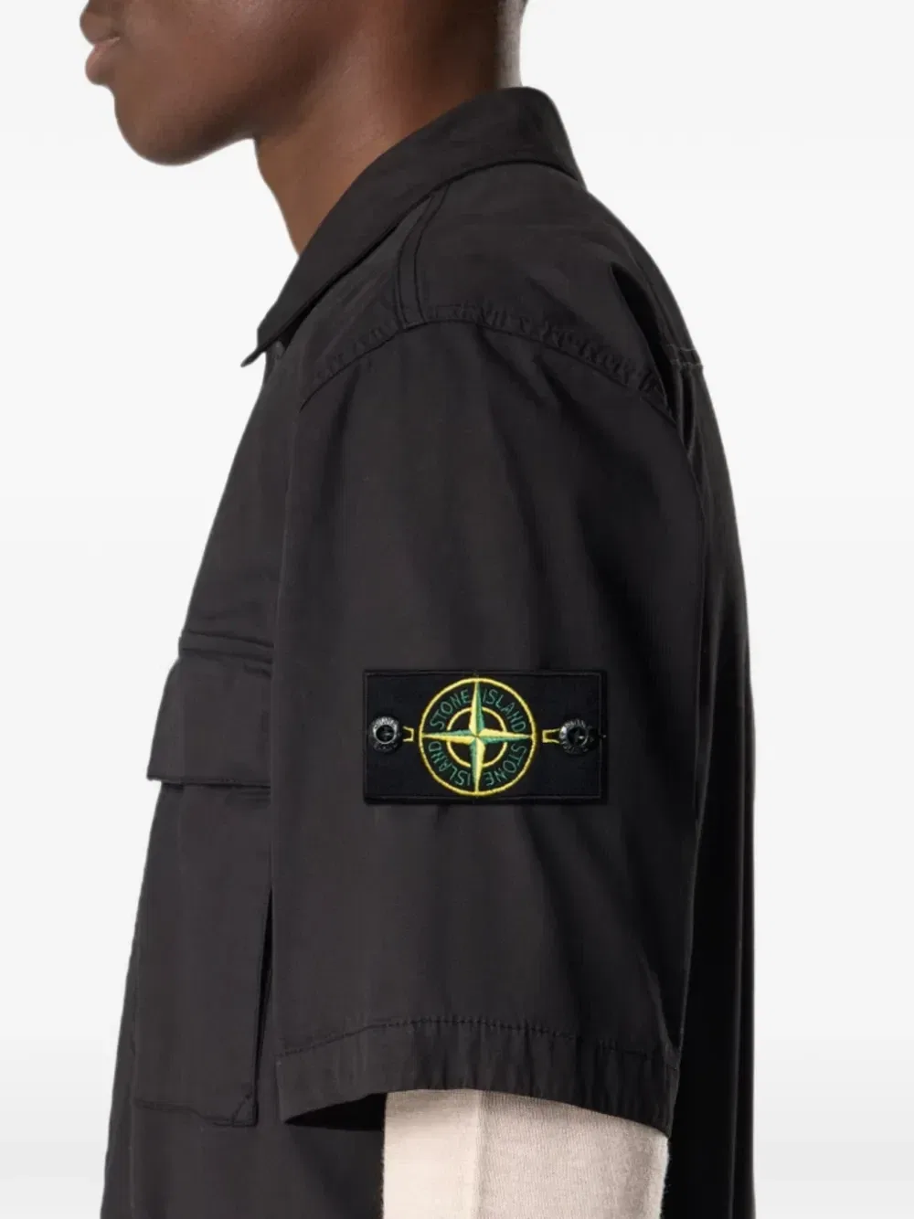 Рубашка с короткими рукавами и логотипом-нашивкой Stone Island, черный — фото 3