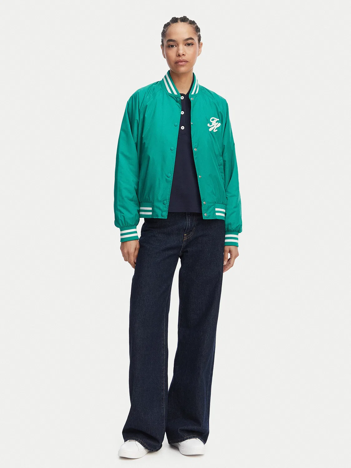 Женский бомбер стандартного кроя Logo Appliqué Tommy Hilfiger, зеленый — фото 2