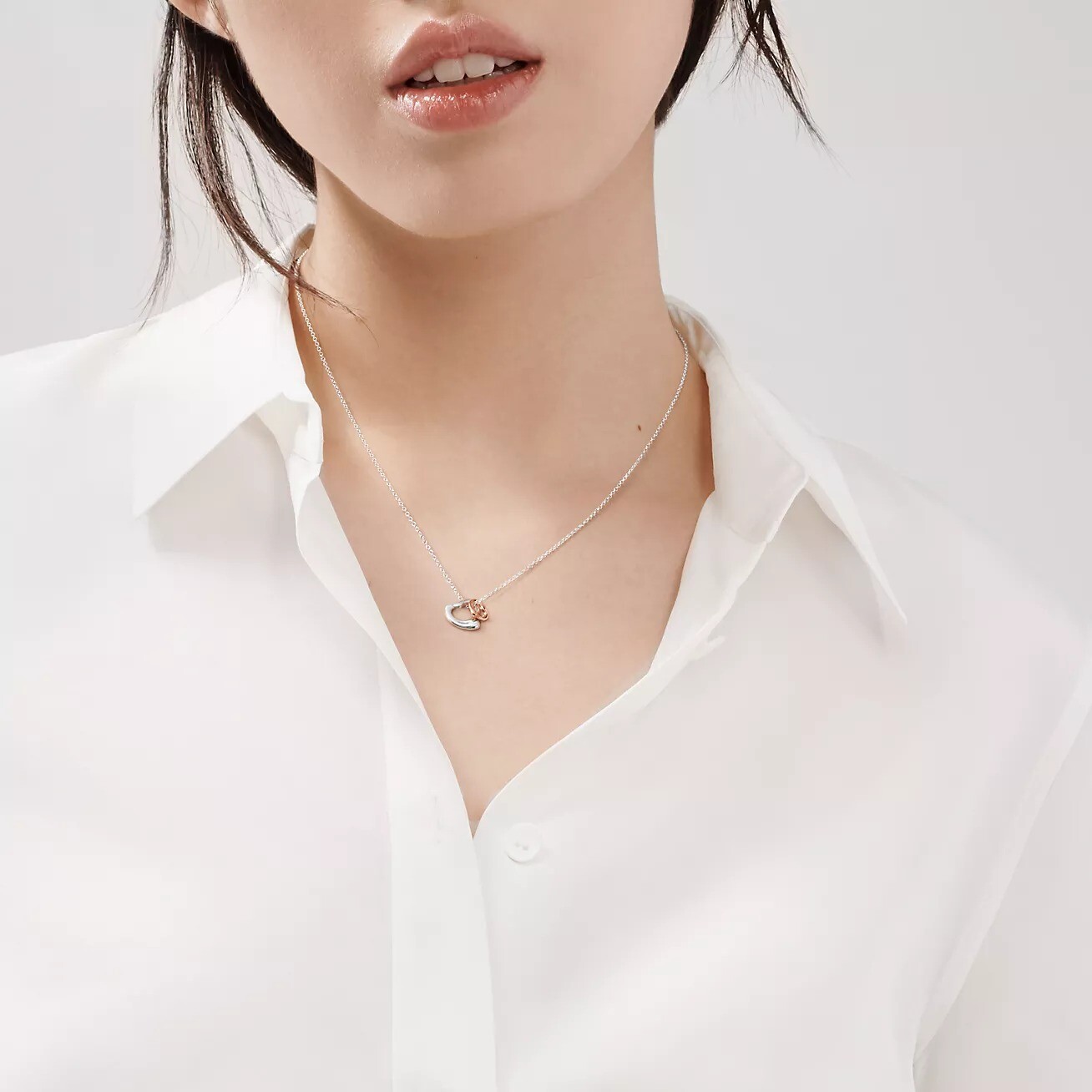 Колье Tiffany & Co. x Elsa Peretti Open Heart, серебро/розовое-золото — фото 4