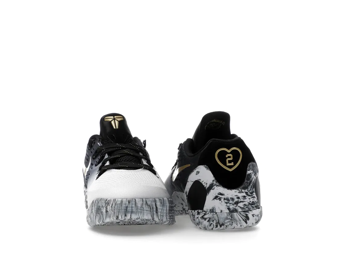 Детские кроссовки для баскетбола Nike Kobe 9 EM Low Mambacita GS, Black/White/Metallic Gold — фото 4
