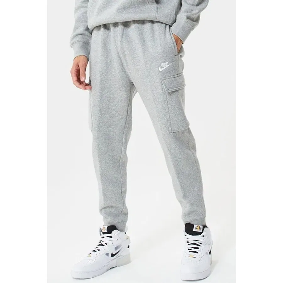 Штаны спортивные Nike Sportswear Club Fleece Taper Leg Sneaker Length Cargo Pant, Серый