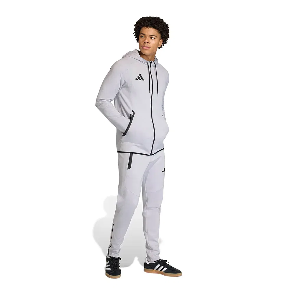 Мужские спортивные штаны с боковыми карманами Tiro Travel Sweat Adidas, Grey — фото 4