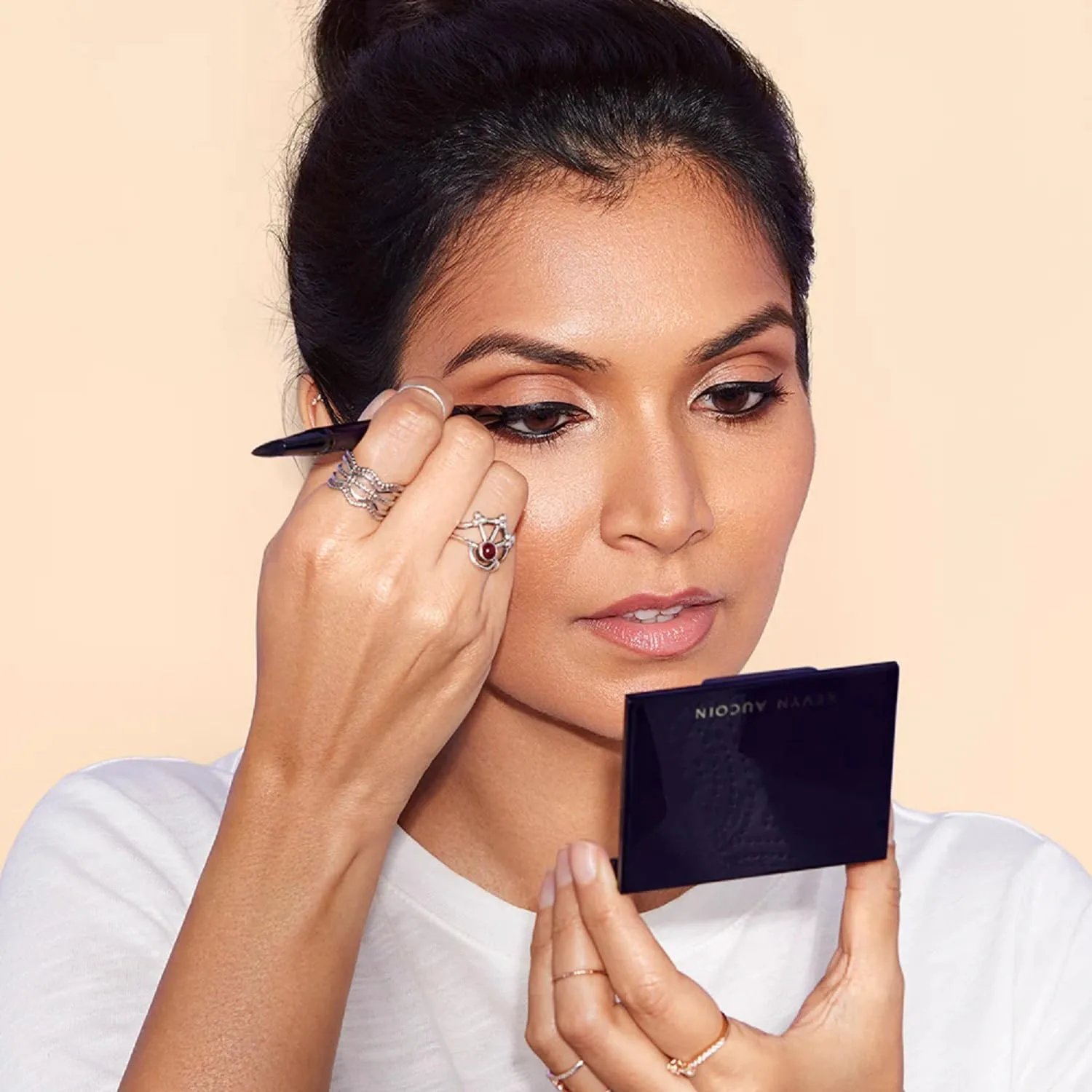 Kevyn Aucoin Duet Definer Brush: двойная кисть для контура губ, глаз или бровей, No Color — фото 4