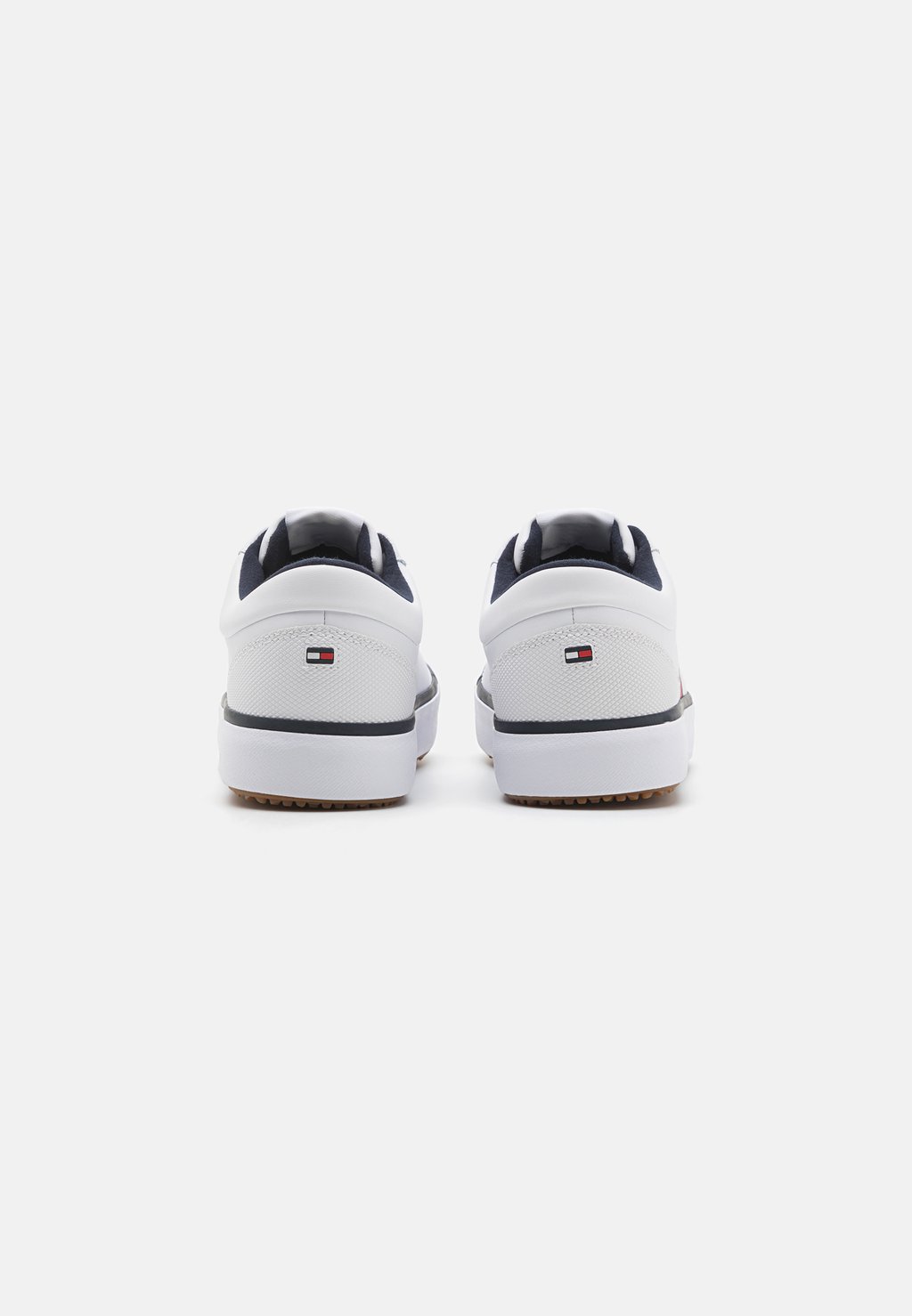 

Кроссовки CORE CLEAT STRIPES Tommy Hilfiger, белый