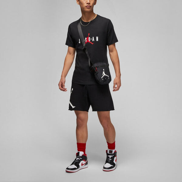 Футболка Air Jordan Alphabet Flying Man Logo Printing Round Neck Casual Short Sleeve Black, черный — фото 3