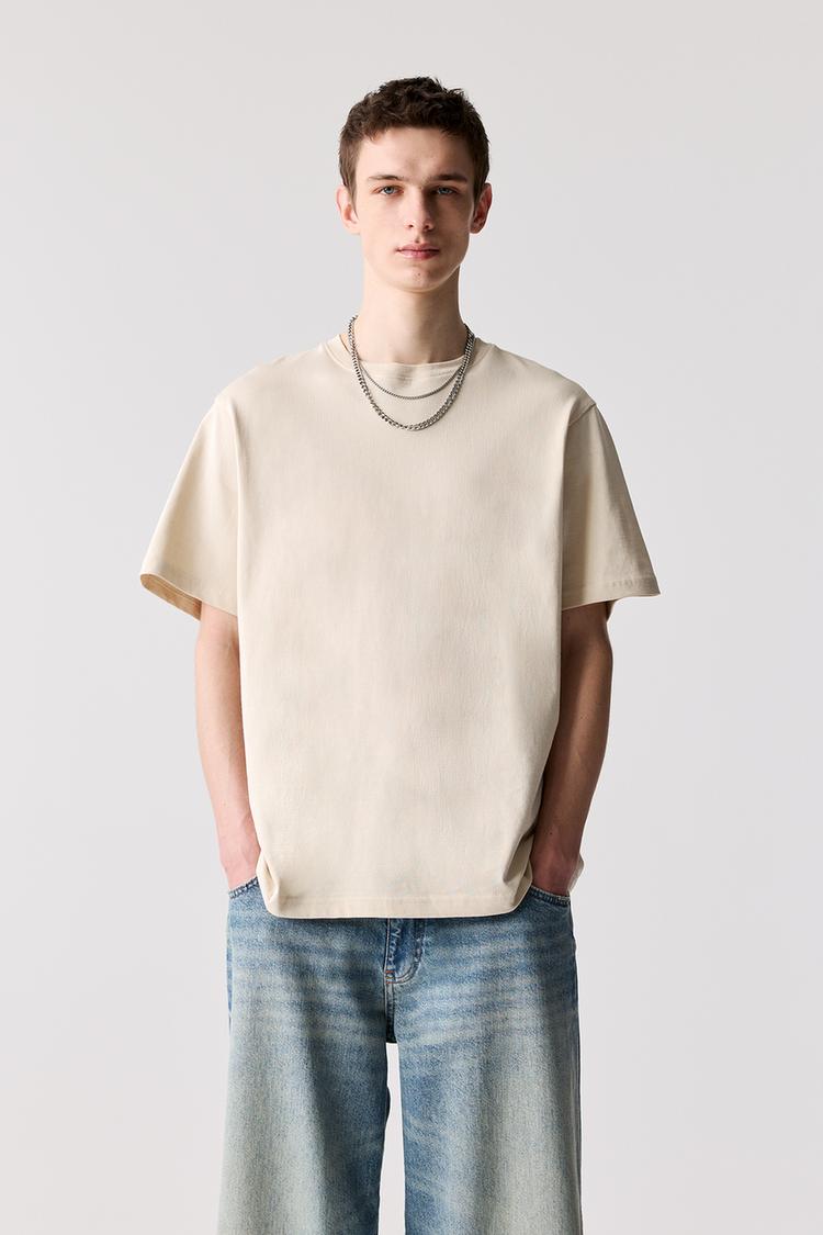 

Базовая хлопковая футболка с коротким рукавом Pull And Bear, бежевый