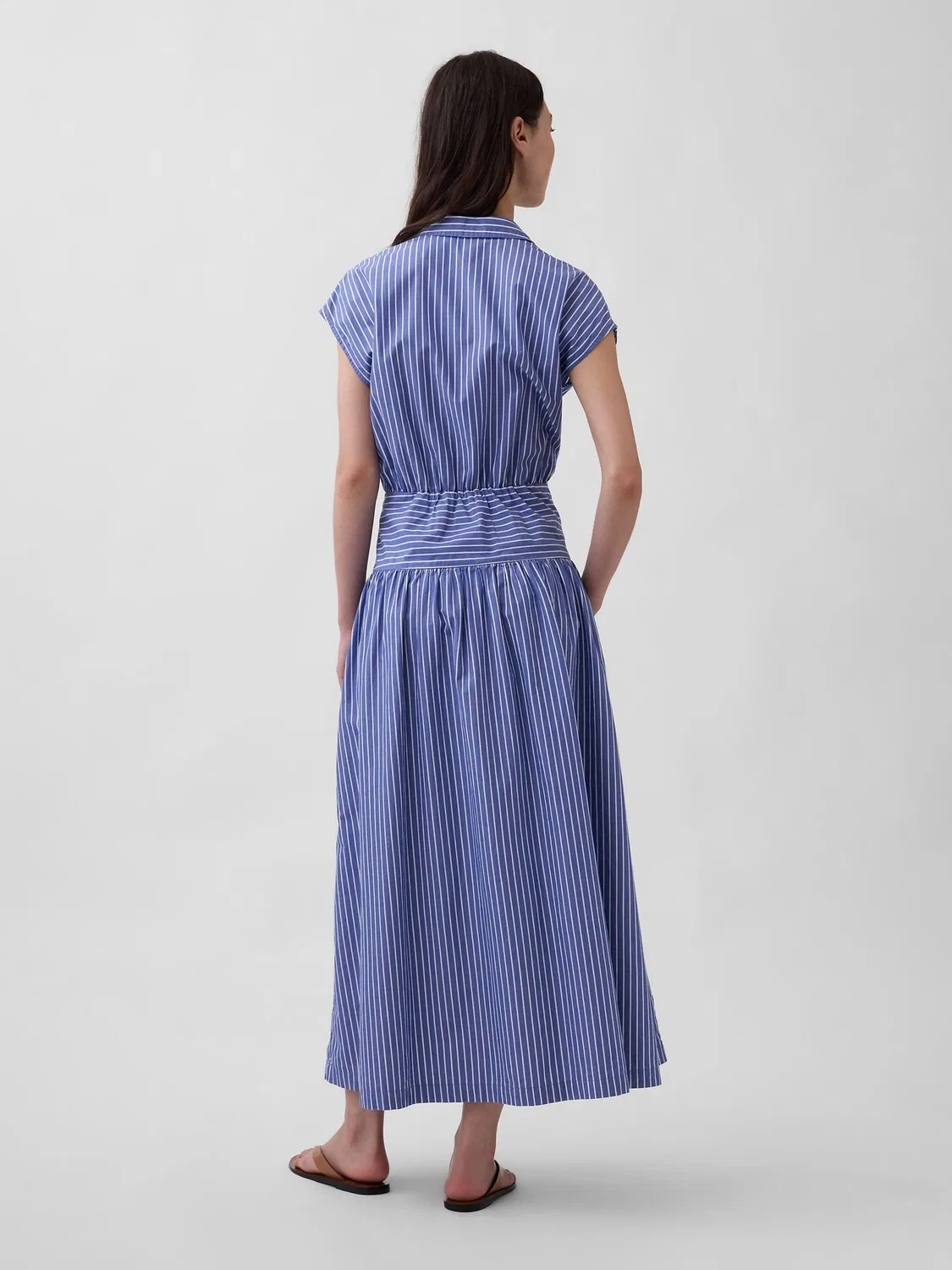 Платье-рубашка макси Gap Blue Stripe, синяя полоска — фото 2
