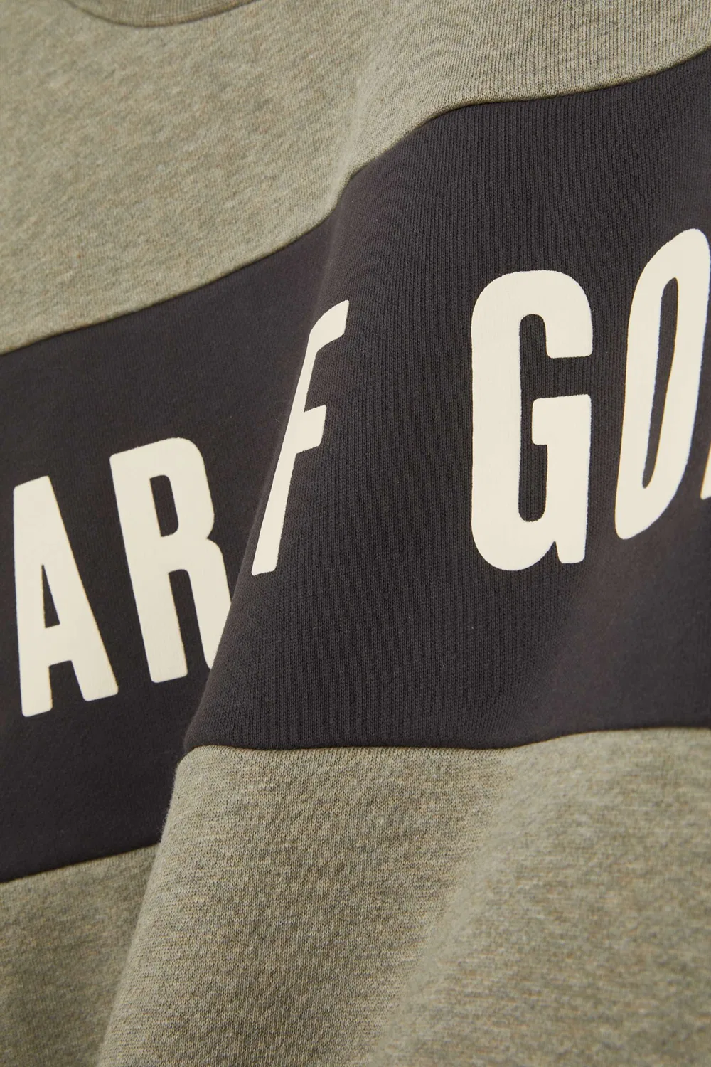 Свитшот укороченный с панелями Fear of God Essentials, зеленый — фото 3