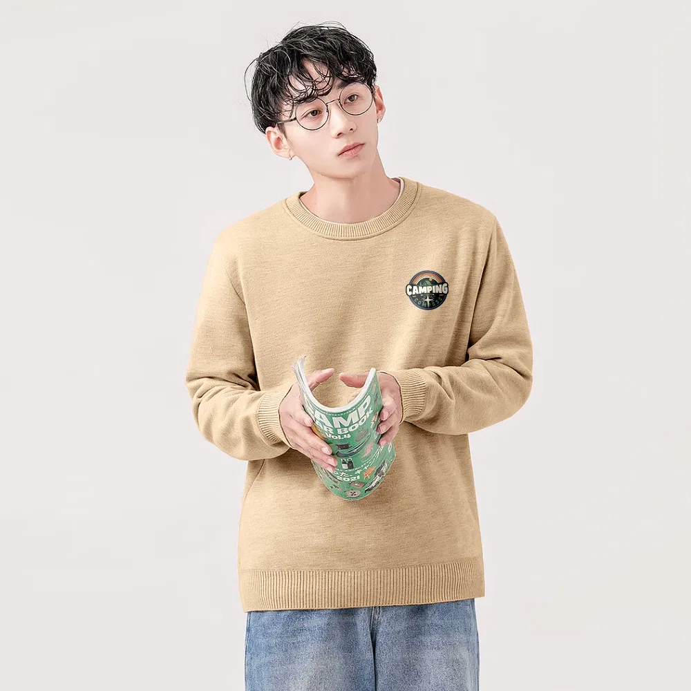 Детский свитер с принтом MINISO, Khaki B Camping Starlight Chest Logo — фото 4
