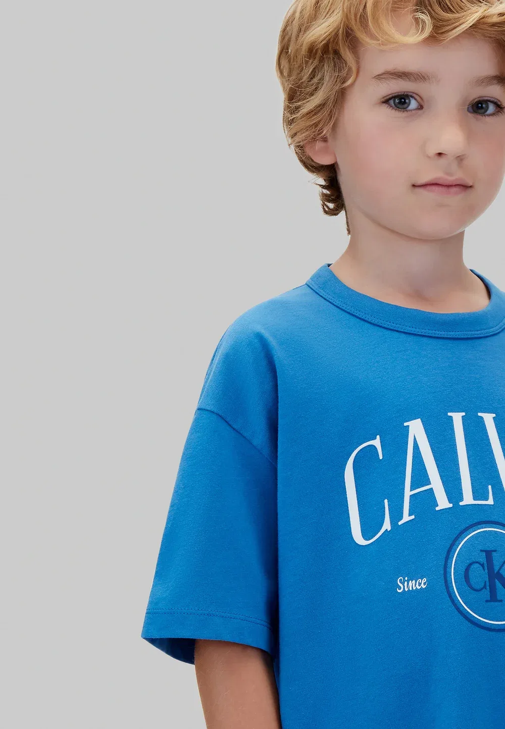 Детская футболка с графическим логотипом - футболка с принтом Calvin Klein Jeans, Vallarta Blue — фото 4