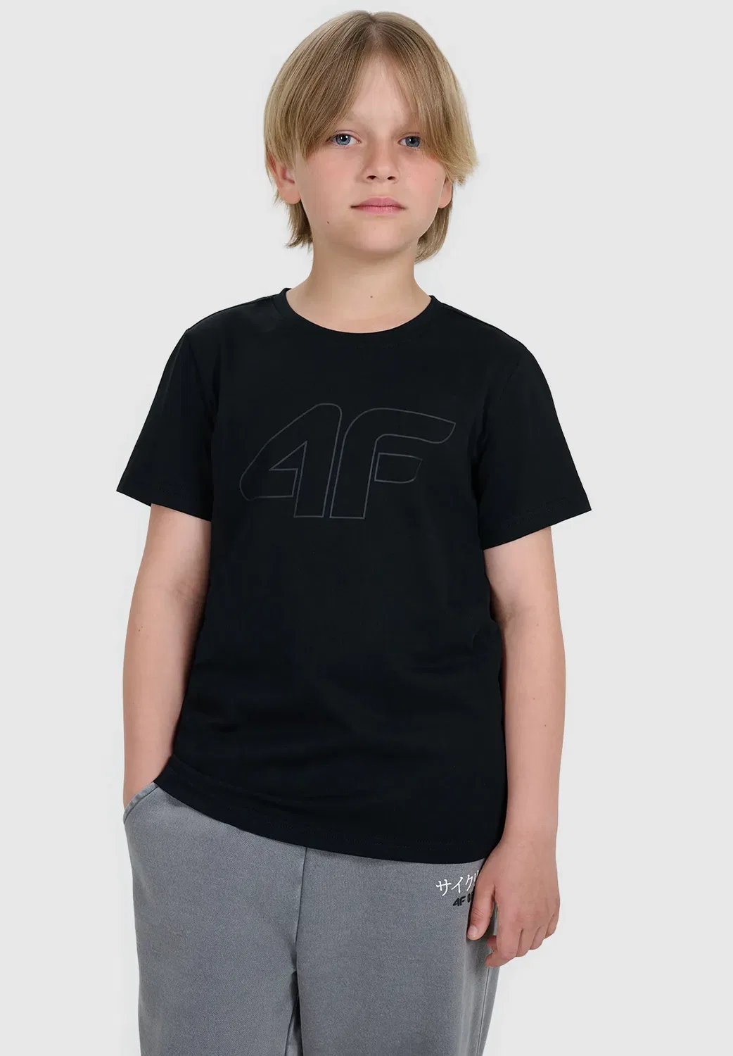 Футболка Regular z nadrukiem chłopięcy - biały 122 (6-7 лат) - футболка с принтом 4F, Deep Black — фото 2
