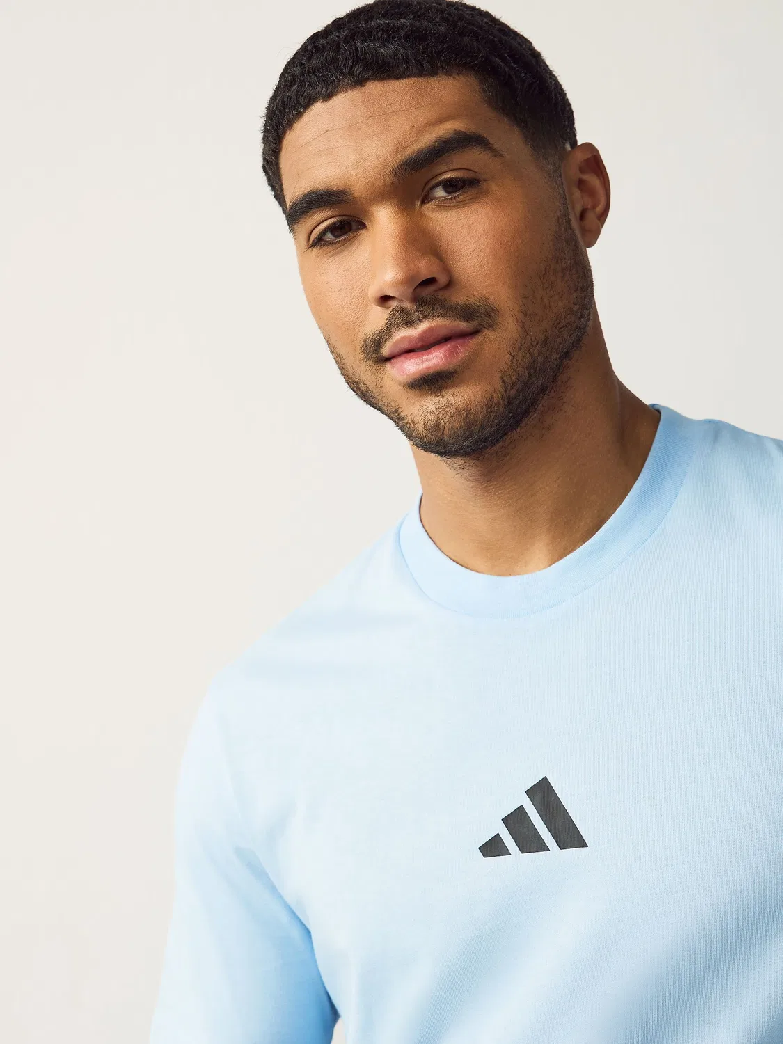 Футболка классическая adidas Essentials, Light Blue — фото 4