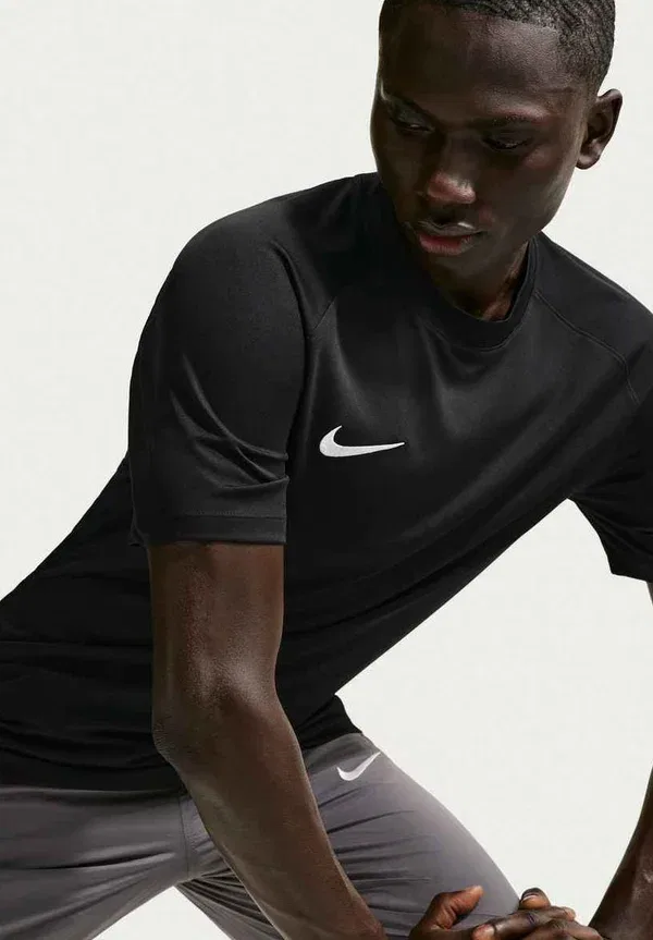 Футболка хлопковая Dri-fIT Park VII Nike Performance черный — фото 4