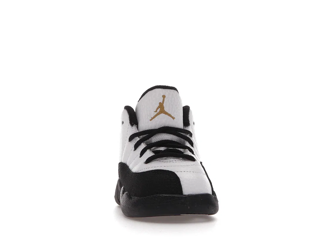 Детские кроссовки с длинным шнурком Jordan 12 Retro Jordan, White/Black-Metallic Gold — фото 2