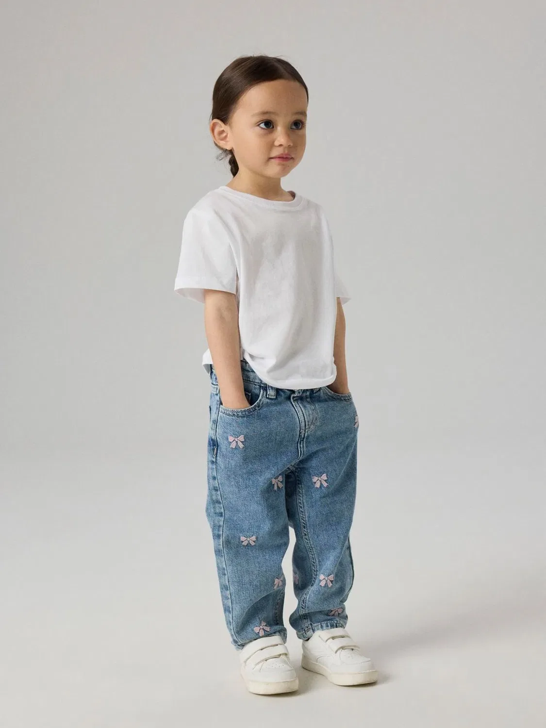 Джинсы Mom Fit с вышивкой бантом Name It, синие