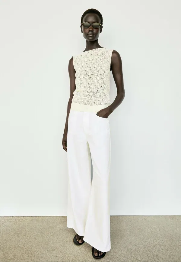 Топ открытый вязаный без рукавов Sleeveless open-knit top Massimo Dutti, белый